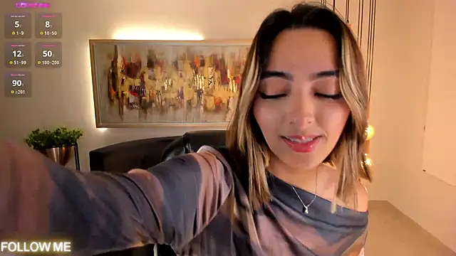 Snapshot of MelissaMoore_ chatting on October 11, 3:28 am MelissaMoore online show from October 11, 3:28 am