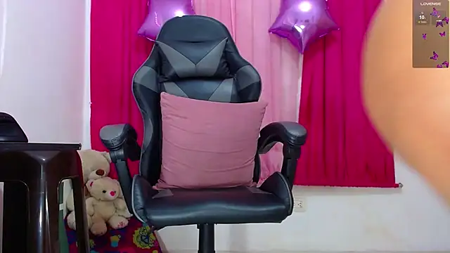 Luciana0226 online show from November 9, 8:40 pm