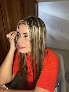 Miss valeriaa online show from May 6, 9:42 pm