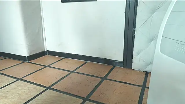 Snapshot of Bellapazzia chatting on December 19, 1:51 pm Bellapazzia online show from December 19, 1:51 pm