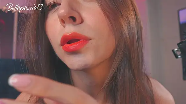 Snapshot of Bellapazzia chatting on March 21, 5:02 pm Bellapazzia online show from March 21, 5:02 pm