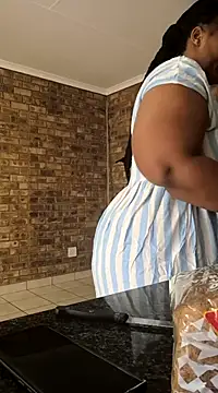 Snapshot of Galcraze chatting on February 13, 2:09 pm Galcraze online show from February 13, 2:09 pm