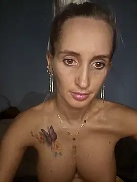 Snapshot of IsabelleEthan chatting on March 12, 9:03 pm IsabelleEthan online show from March 12, 9:03 pm