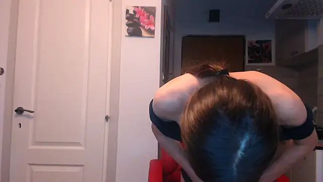 Snapshot of simyhvn chatting on September 19, 4:47 am simyhvn online show from September 19, 4:47 am