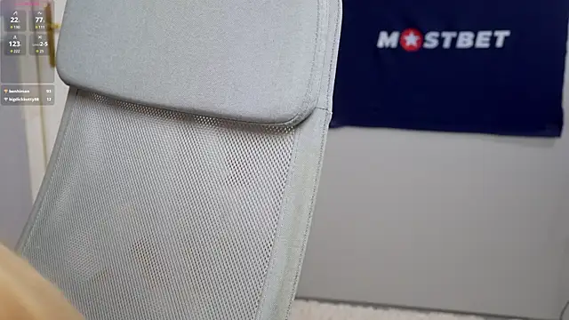 Snapshot of foxeslovefoxes chatting on December 21, 6:02 pm foxeslovefoxes online show from December 21, 6:02 pm