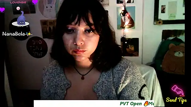 soynanabela28 online show from February 17, 11:31 pm