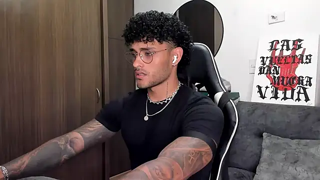 Alessandro Vanni online show from October 5, 11:13 pm