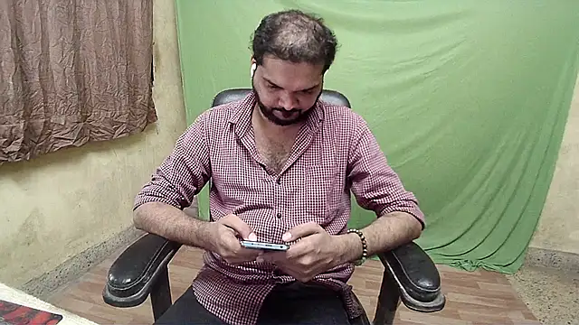 Snapshot of mynastyfuckerr chatting on September 28, 4:01 pm mynastyfuckerr online show from September 28, 4:01 pm