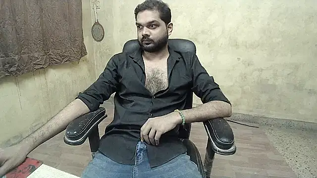 Snapshot of mynastyfuckerr chatting on October 27, 1:15 pm mynastyfuckerr online show from October 27, 1:15 pm