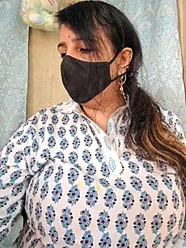 cute-tanvi online show from October 17, 2:04 am