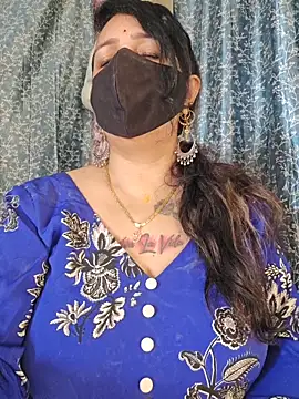 cute-tanvi online show from May 9, 1:11 am