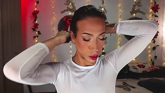 Kenisha Sweet online show from December 14, 2:01 am