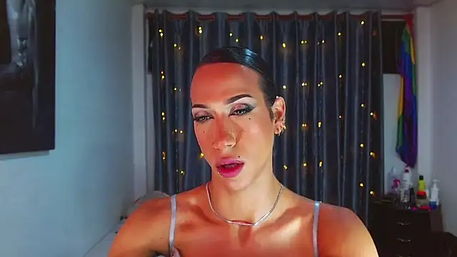 Kenisha Sweet online show from March 10, 11:43 pm