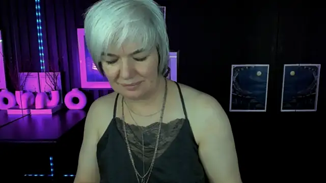 CarmenSoft online show from May 18, 4:18 am