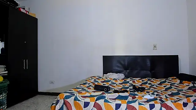 ares sexxx online show from February 25, 4:38 pm