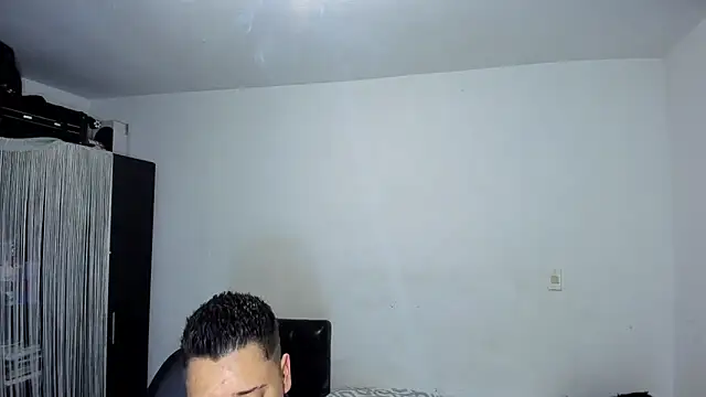 ares sexxx online show from May 5, 10:51 pm
