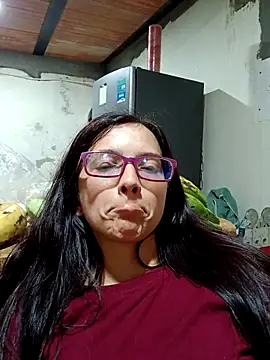 Perladulce online show from May 5, 4:37 pm