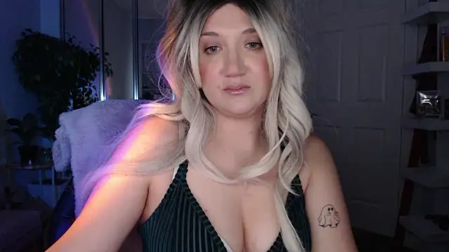 Snapshot of GoddessEmmy chatting on March 15, 3:12 am GoddessEmmy online show from March 15, 3:12 am