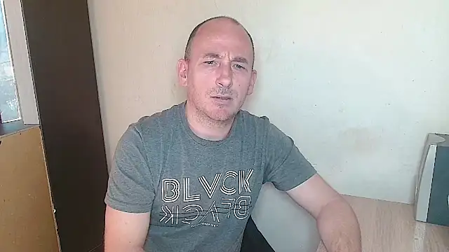 Johan   Barker online show from March 6, 1:51 pm