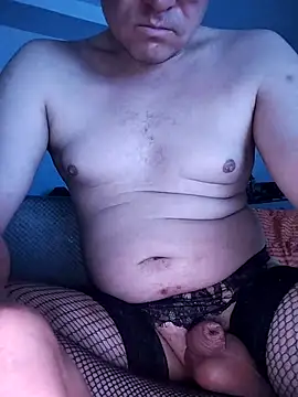 NylonBooyy online show from May 10, 9:31 pm