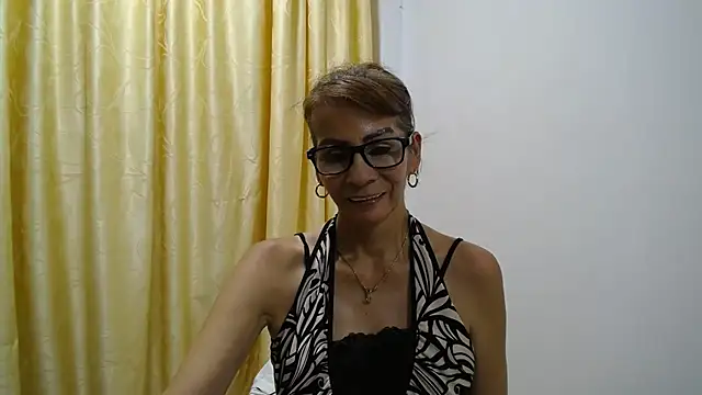 mommysexy16 online show from October 10, 3:49 am