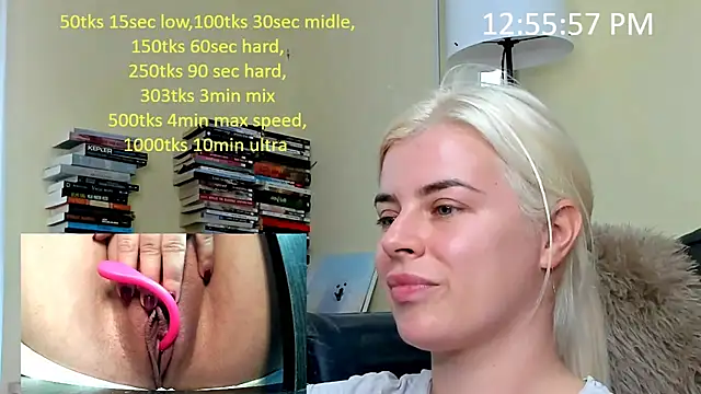 queenofthenighttt online show from November 25, 11:54 am