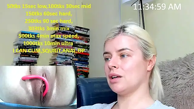 Snapshot of queenofthenighttt chatting on March 12, 10:32 am queenofthenighttt online show from March 12, 10:32 am