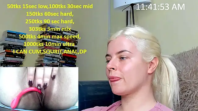 Snapshot of queenofthenighttt chatting on March 14, 10:42 am queenofthenighttt online show from March 14, 10:42 am