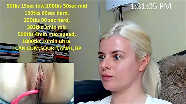 Snapshot of queenofthenighttt chatting on March 23, 12:31 pm queenofthenighttt online show from March 23, 12:31 pm