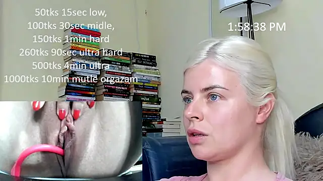 queenofthenighttt online show from May 10, 11:59 am