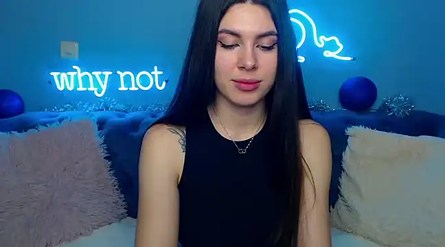 ViollinaLove online show from January 10, 8:40 am