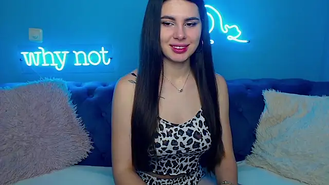 ViollinaLove online show from January 18, 5:41 am