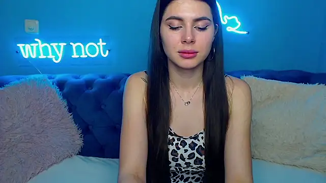 ViollinaLove online show from January 18, 11:54 am