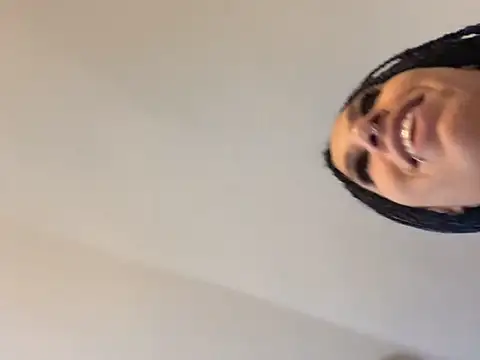 Snapshot of AaliyahHarris chatting on January 15, 2:54 pm AaliyahHarris online show from January 15, 2:54 pm