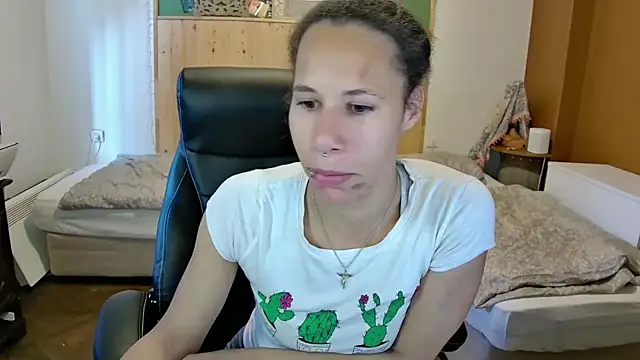 AaliyahHarris online show from May 22, 4:23 pm