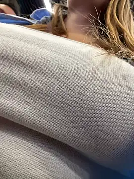 Snapshot of Hall_16 chatting on December 13, 9:30 pm Hall 16 online show from December 13, 9:30 pm