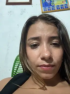 Snapshot of Hall_16 chatting on December 23, 11:39 pm Hall 16 online show from December 23, 11:39 pm