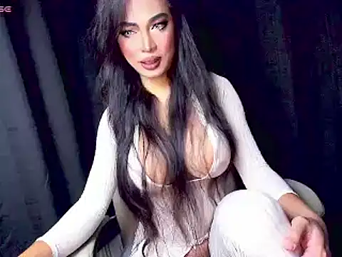 Snapshot of XXsexylongcockXX chatting on April 1, 6:49 pm XXsexylongcockXX online show from April 1, 6:49 pm