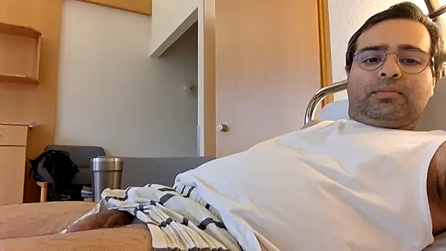 Snapshot of Azad64 chatting on February 23, 1:19 pm Azad64 online show from February 23, 1:19 pm