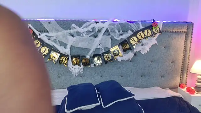 JackyNorris online show from October 26, 11:49 am