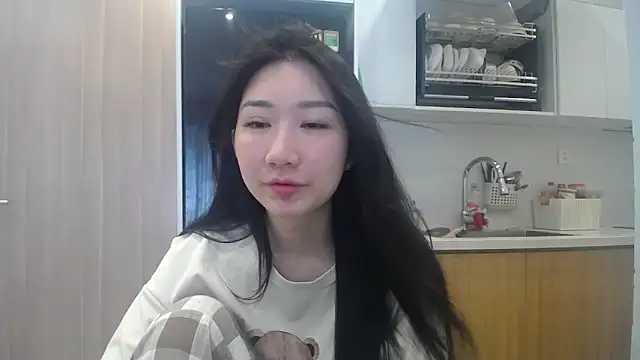 Asiagirll online show from May 8, 1:44 am