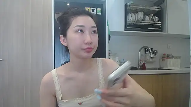 Asiagirll online show from May 13, 2:09 am