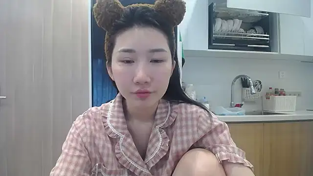 Asiagirll online show from May 17, 3:04 am