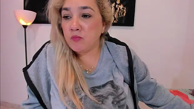 Eva MilfF online show from January 6, 4:34 pm