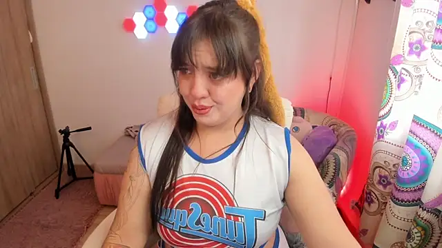 sophia grants online show from November 2, 11:45 am