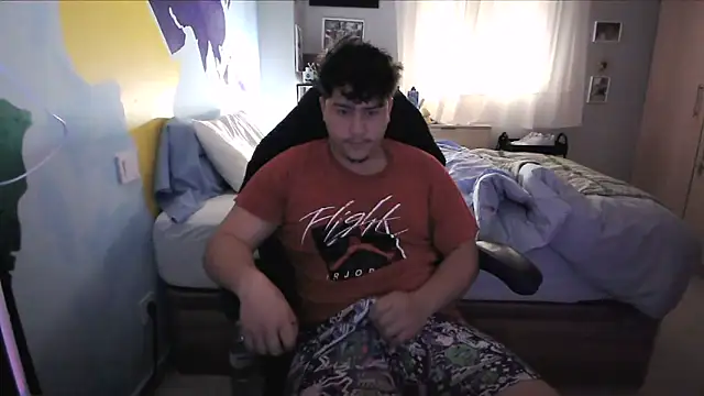 Snapshot of holajx chatting on April 10, 8:52 am holajx online show from April 10, 8:52 am