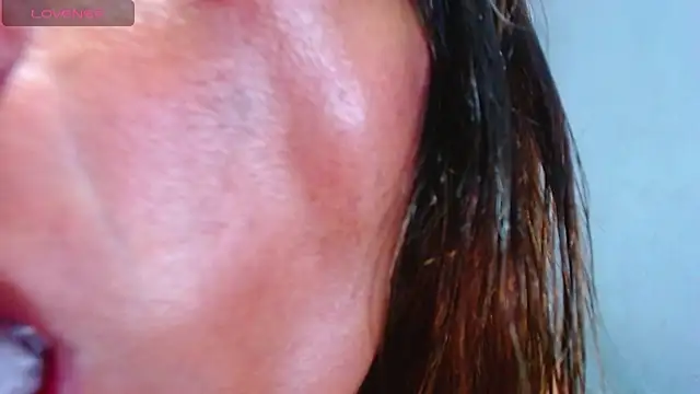 Snapshot of GraanTiigresa chatting on October 26, 4:57 pm GraanTiigresa online show from October 26, 4:57 pm