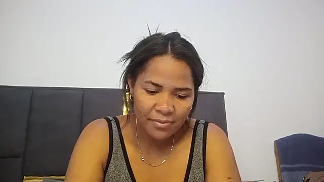 aleixane online show from May 11, 12:11 pm
