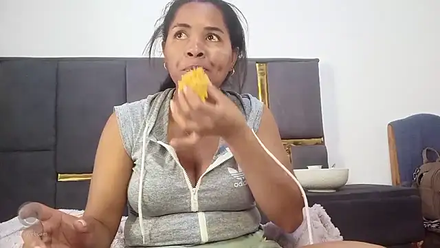 aleixane online show from May 16, 10:36 am