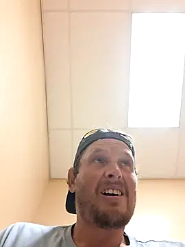 bushhogger8371 online show from July 27, 11:01 pm